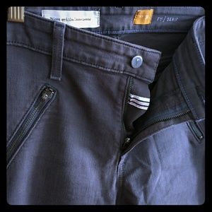 Anthropologie Pilcro serif no.31 zipper jeans